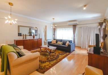 d43f7ea0fd422c67347381d70432ba20